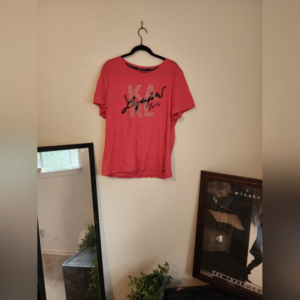 NWOT Pink Karl Lagerfeld T-Shirt | Size: XL